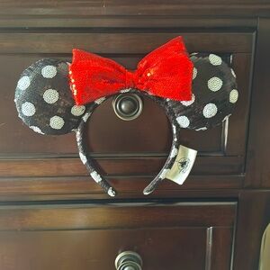 Sequin Minnie ears